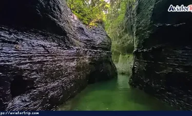 মেলখুম ট্রেইল