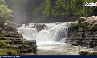 নাফাখুম জলপ্রপাত