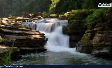 আমিয়াখুম জলপ্রপাত